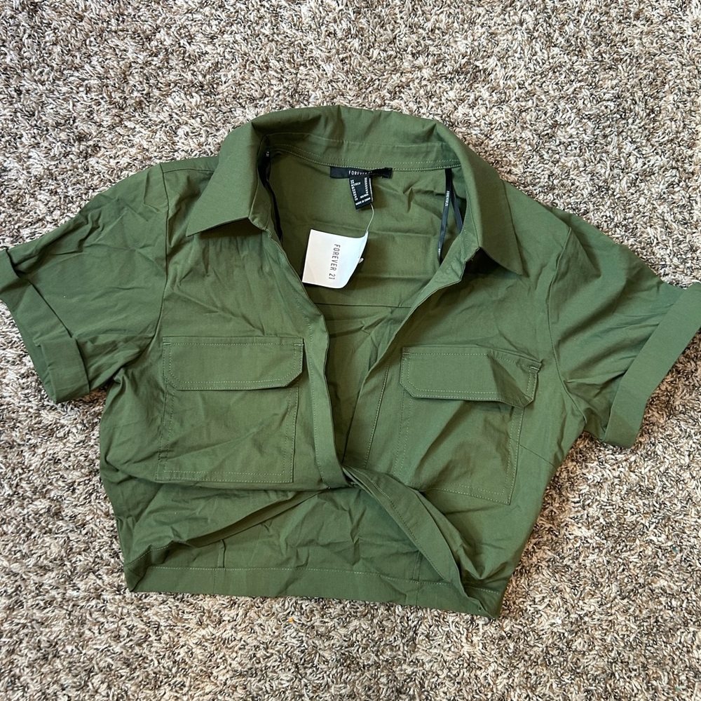 Forever 21 Green Crop Top